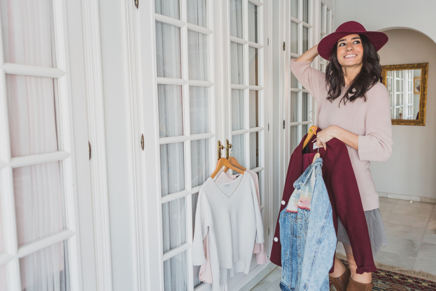 8 Good Outfit Brands For Comfortable Everyday Style