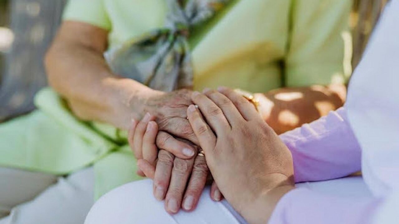 How Care Homes Support Social Interaction and Wellbeing